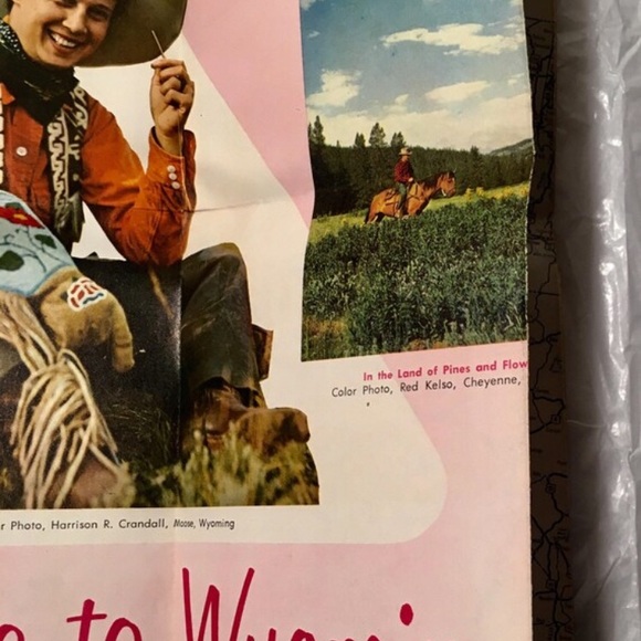 1960 Wyoming State Highway Map Photos and Maps - Picture 2 of 5